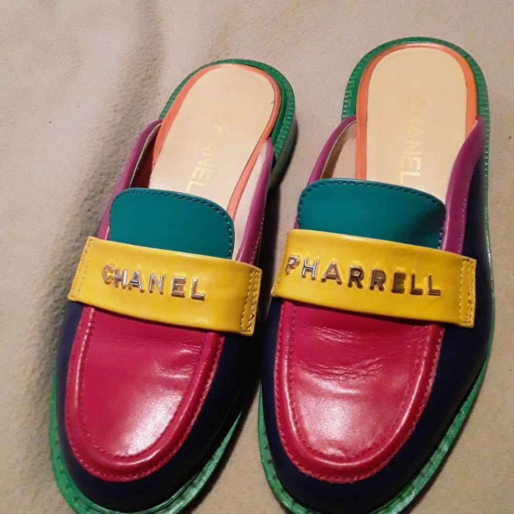 Chanel pharrell loafers - Picture 3 of 4